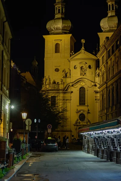 Prag Tarihi Binalar Etrafında Mimari — Stok fotoğraf