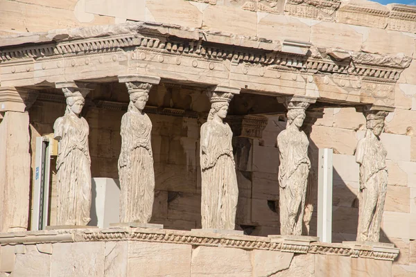 Akropolis, Atina 'dan mimari 