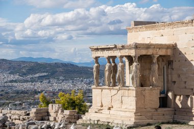 Akropolis 'ten tarihi ev