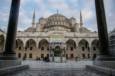 Mavi cami İstanbul, hindi