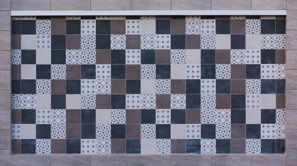 Modern binadaki desen