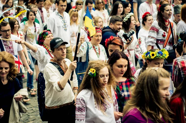 우크라이나 키예프 2016 우크라이나 우크라이나 축제에 사람들 — 스톡 사진