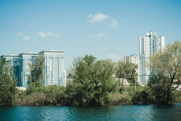 Neue Hohe Häuser Fluss — Stockfoto