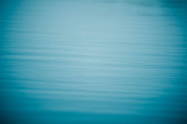 Tiszta Kék Víz Folyóban — Stock Fotó
