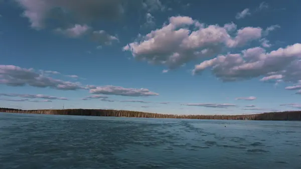 Céu Azul Turquesa Gelo Lago Congelado — Fotografia de Stock