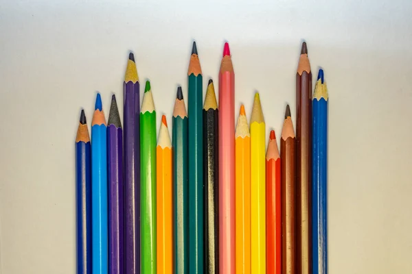 Crayons Couleur Sur Fond Blanc — Photo