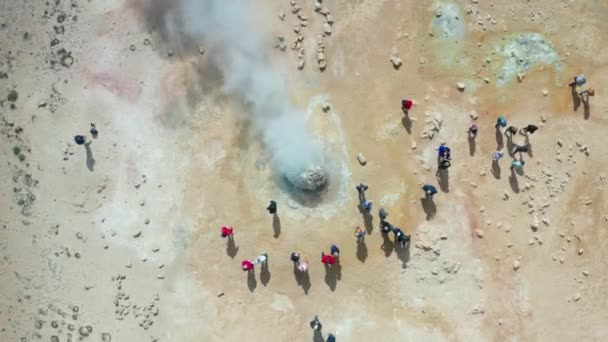 Aérea Namaskard Hverir Zonas Geotérmicas — Vídeo de stock