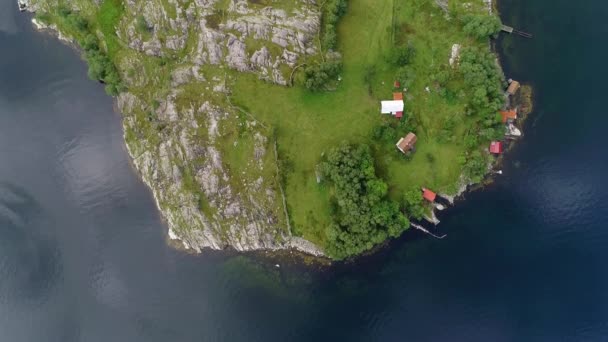Voo Sobre Uma Ilha Lysefjord Perto Preikestolen Penhasco Noruega — Vídeo de Stock