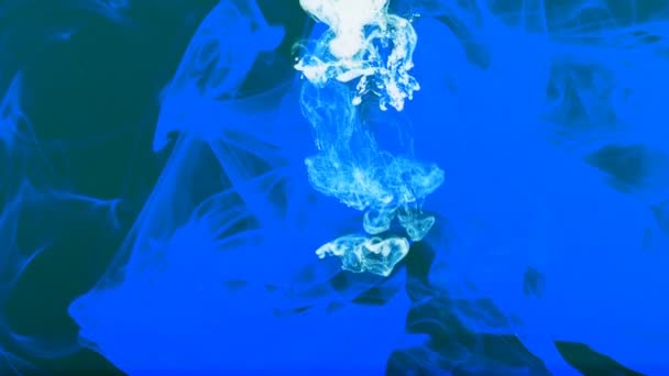 Абстрактне Чорнило Розкидане Під Водою — стокове відео