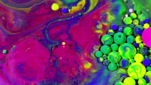 Sphères Encre Colorées Sur Huile — Video