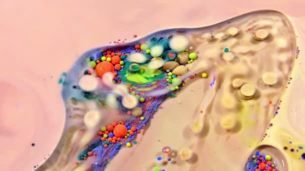 vidéo de sphères sur peinture  