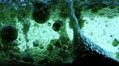 cam arkasında su kabarcıkları mürekkep 