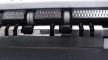 Fotoğraf kağıdı makinesi videosu 