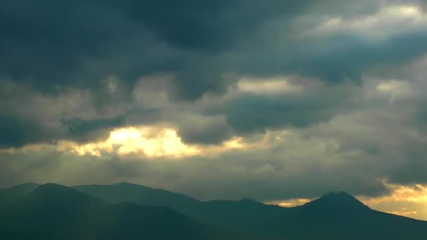 Gunung Dan Awan Waktu Selang — Stok Video