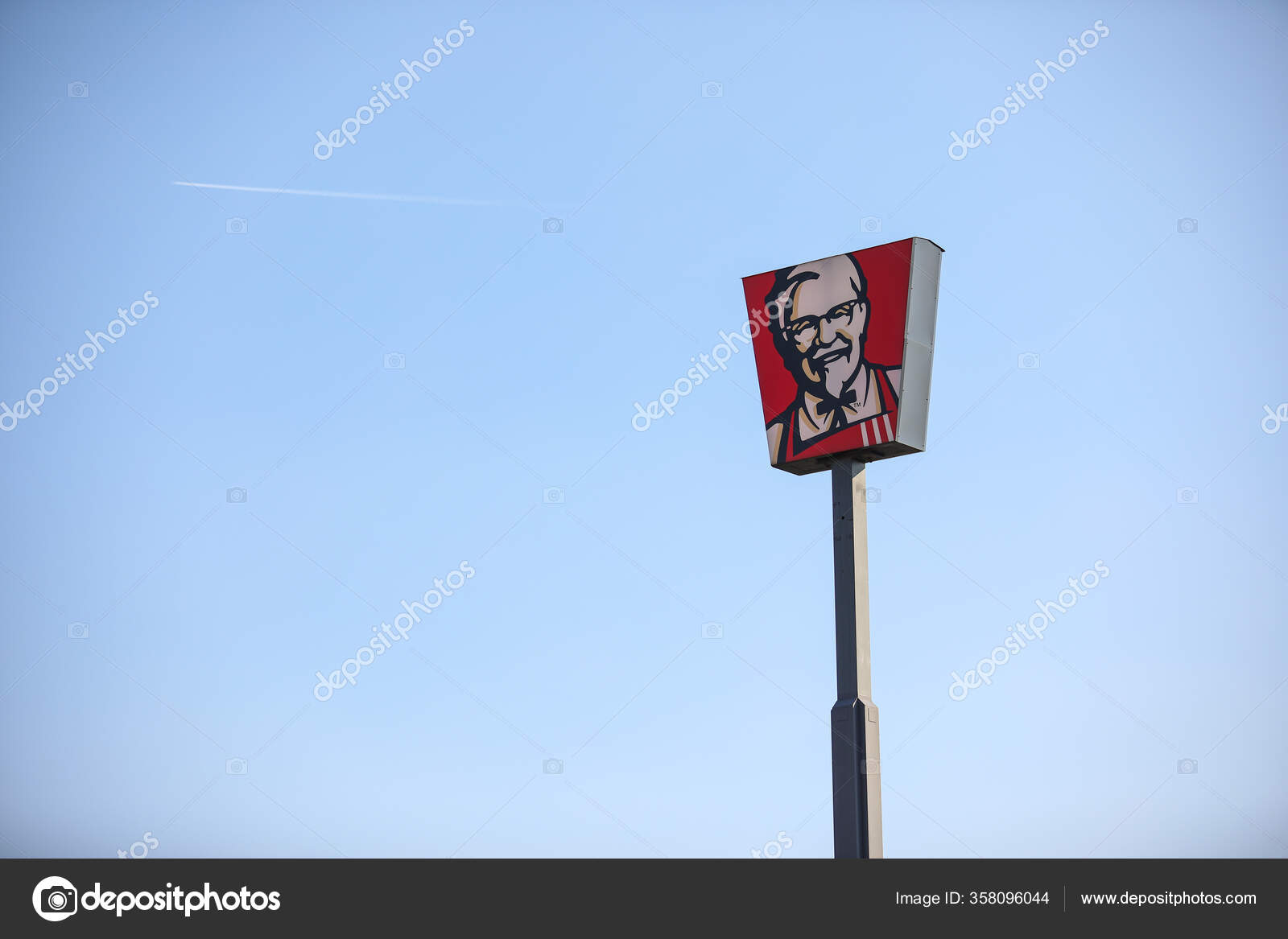 Stockfotos Kfc Fastfood Restaurant Bilder Stockfotografie Kfc Fastfood Restaurant Lizenzfreie Fotos Depositphotos