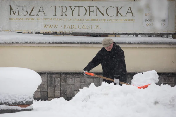 Poland Czestochowa April 2017 Back Snowy Winter Spring Heavy Snowfall — Stock Photo, Image