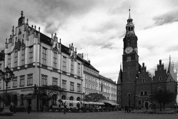 2007年4月8日 波兰弗罗茨拉夫 弗罗茨拉夫的旧市政厅 弗罗茨拉夫市场广场哥特式建筑的晚期 — 图库照片