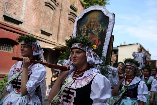 Swietochlowice Bezirk Lipiny Polen 2019 Menschen Traditionellen Schlesischen Trachten Feiern — Stockfoto