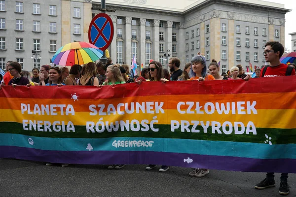 Katovice Polsko Září 2019 Lidé Duhovými Vlajkami Během Března Rovnosti — Stock fotografie
