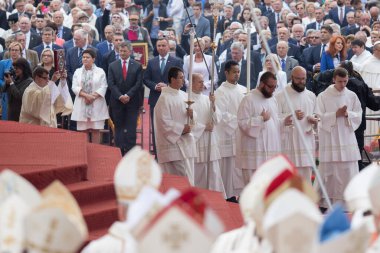 Czestochowa, Polonya - 26 Ağustos 2017: Jasna Gora Manastırı 'ndaki Meryem Ana' nın 300. yıl dönümü taç giyme töreninin muhteşem görüntüsü