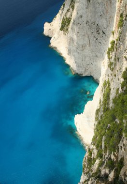 Yunanistan, Zakynthos adası: Dünyanın en ünlü plajlarından biri olan boş Navagio Körfezi ve Batık Kumsalı 'nın inanılmaz manzarası