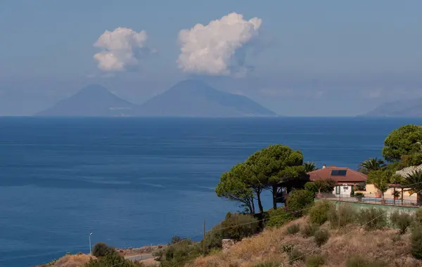 Meluso Hills Itálie Sicílie Výhledem Záliv Porticello Dne — Stock fotografie