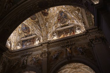 Bergamo (Citta Alta), İtalya, Lombardiya - 22 Eylül 2019: Bergamo Katedrali (Duomo di Bergamo, Cattedrale di Sant Alessandro) Bergamo 'lu Aziz Alexander' a adanmış Roma Katolik Katedrali