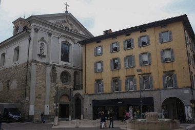 Bergamo, İtalya, Lombardy -22 Eylül 2019: Bergamo Citta Bassa 'daki kilise