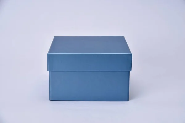 Modrý Dárek Nákupní Box Jasném Pozadí — Stock fotografie