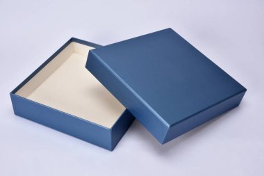 mavi ince hediye alışveriş kutusu 