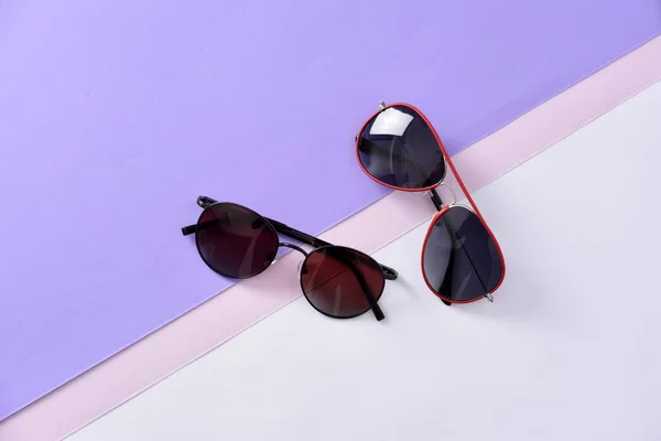 Solglasögon Glasögon Pastell Färg Papper Bakgrund — Stockfoto