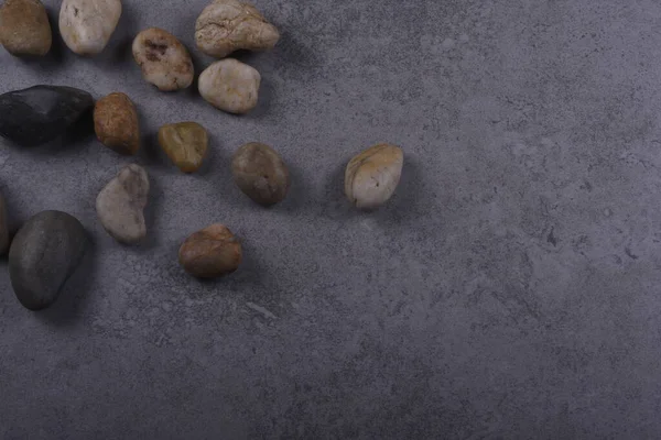 Arkaplanda Doğal Renkli Taşlar 