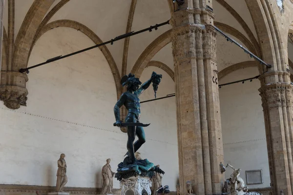 Benvenuto Cellini Estatua Perseo Sosteniendo Cabeza Medusa Florencia Italia — Foto de Stock