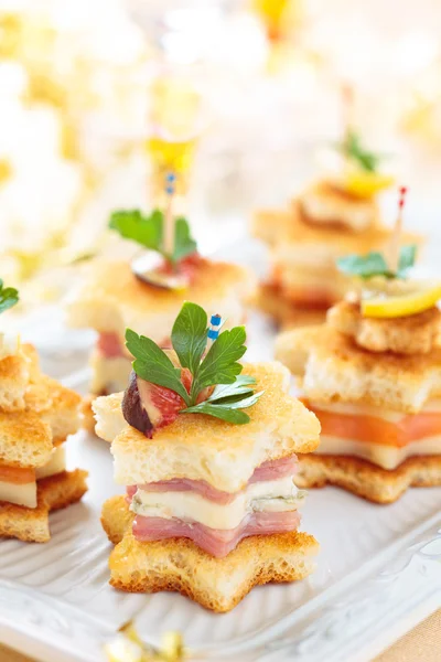 Starhaped feriado Aperitivos . — Fotografia de Stock