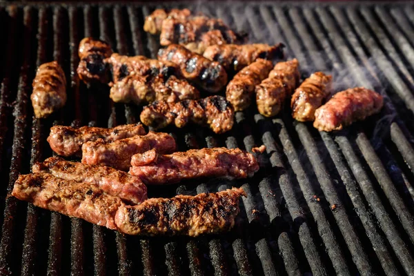 Gegrilde Vlees Broodjes Genaamd Mici Mititei Traditionele Verse Roemeense Barbecue — Stockfoto