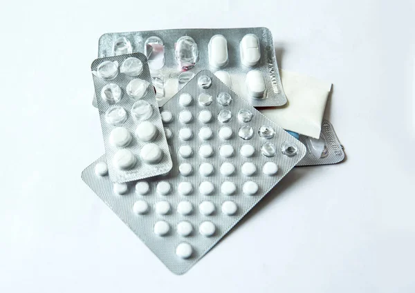 Farklı haplar. Yakın plan çekimleri yap.