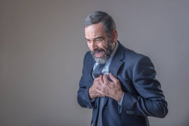 Kalp ağrısı ve göğüs sorunları