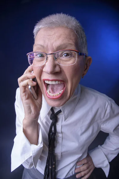 Τρελό ηλικιωμένη γυναίκα — Φωτογραφία Αρχείου
