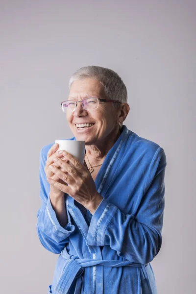 Kahve kokusu tadını büyükanne — Stok fotoğraf