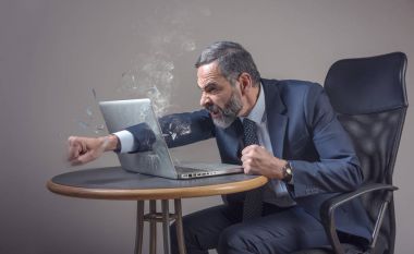 Bu kadar yeter bu aptal teknoloji