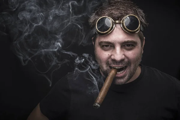 Steampunk smoker with a cuban cigar — Stock Photo, Image