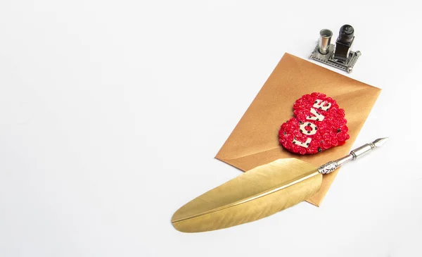 Конверт любовных писем, валентинка — стоковое фото