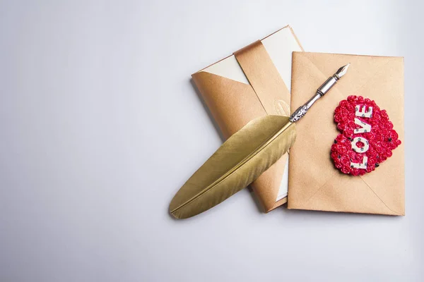 Liebesbriefumschlag, Valentinskonzept — Stockfoto