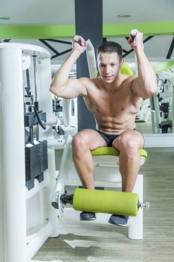 Bir makine üzerinde ABS egzersiz