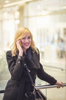 Alışveriş sırasında bir konuşma