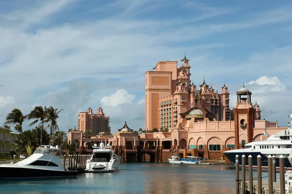 Hotel Atlantis Auf Den Bahamas lizenzfreie Stockbilder