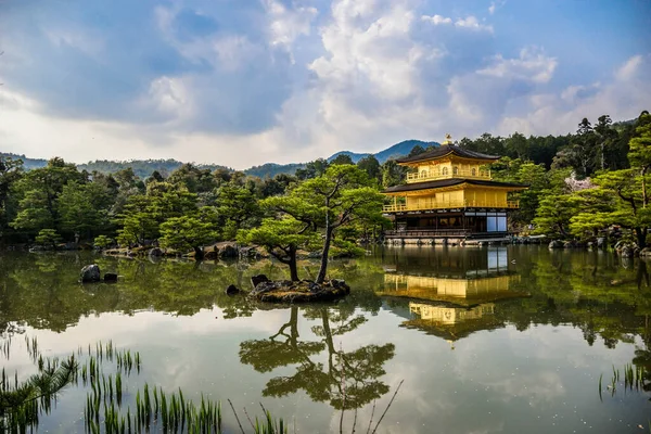 Vacker Gyllene Paviljong Kyoto Japan — Stockfoto
