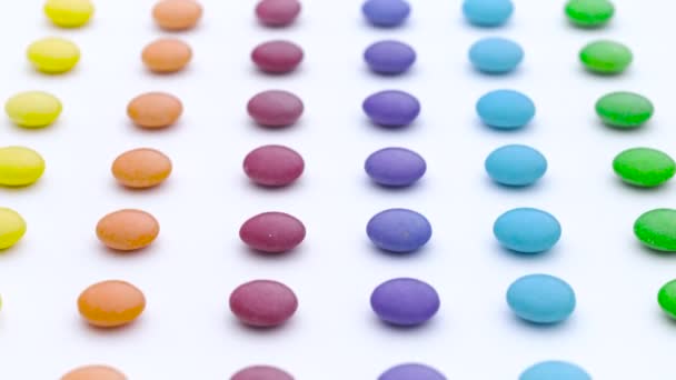 Bonbons Ronds Doux Colorés Rangées Déplacent — Video