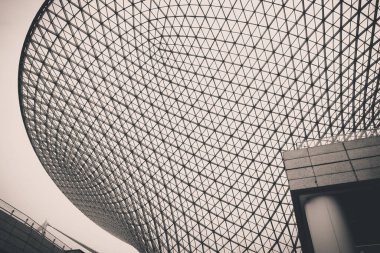 Çağdaş mimarinin çelik yapısı