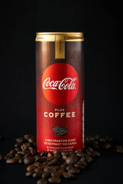 Pić Coca Colę Ekstraktem Kawy Smaku Karmelu Artykuł — Zdjęcie stockowe